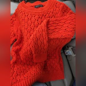 Banana Republic orange knit sweater size M